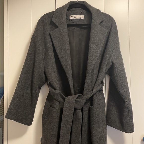 Gray Zara robe coat - Picture 5 of 7